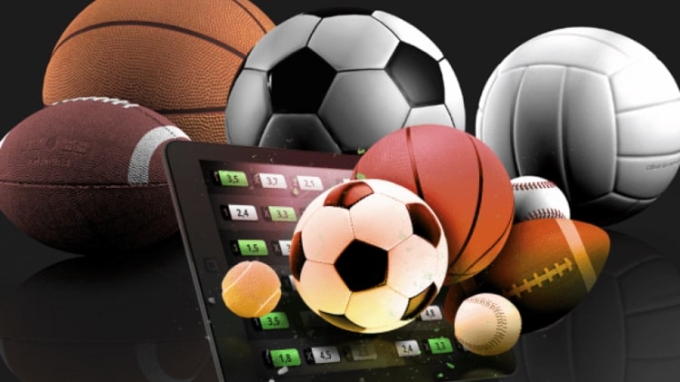 Online football betting has its advantages and disadvantages.